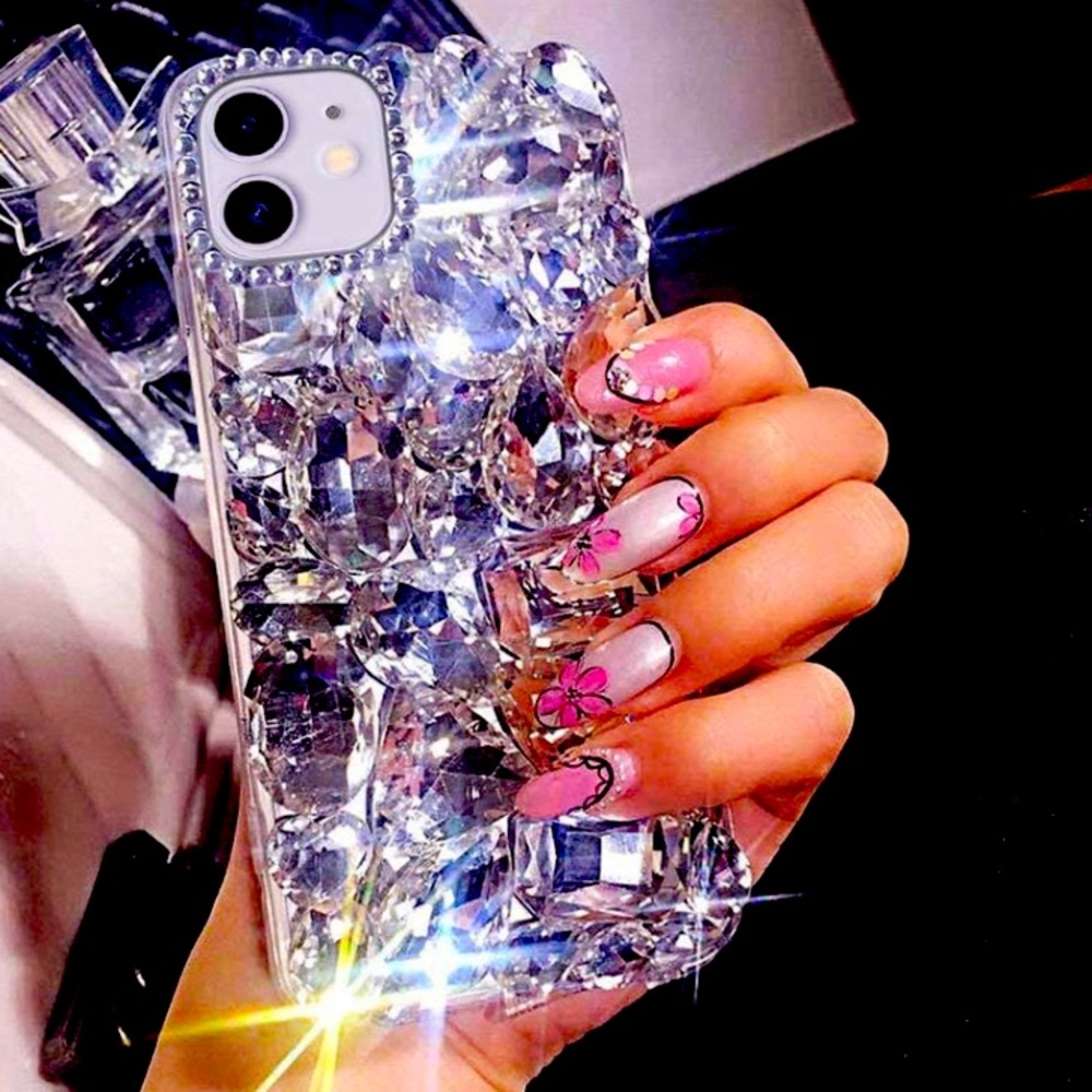 💎✨ Custom Handmade Bedazzled Phone Cases ✨💎